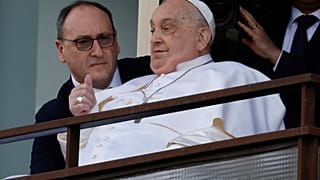 O enfermeiro pessoal do papa