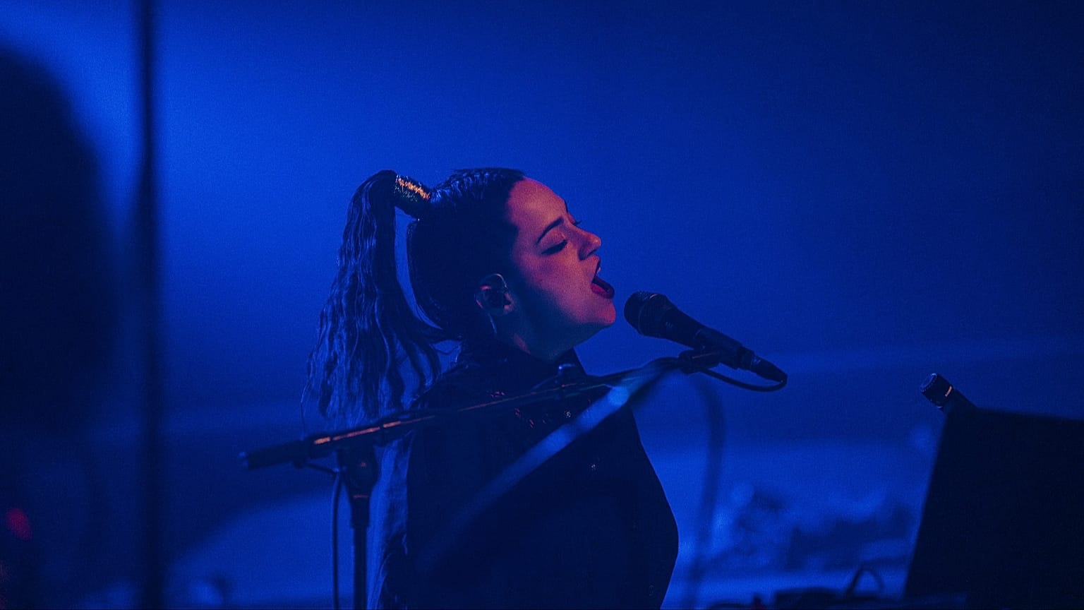 Daniela Pes performs from her album 'SPIRA'