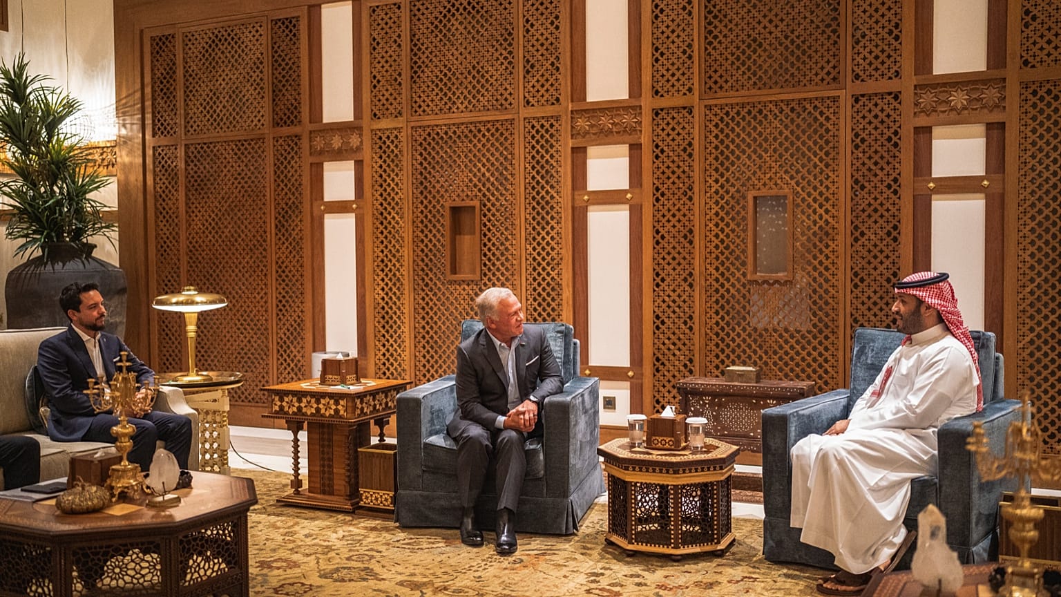 اللقاء بين العاهل الأردني وولي العهد السعودي