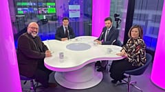 Βρυξέλλες, σ'αγαπώ; με Σάκη Αρναούτογλου, Άννα Μαρία Σπυριούνη και Ορέστη Γεωργίου-Δανιήλ