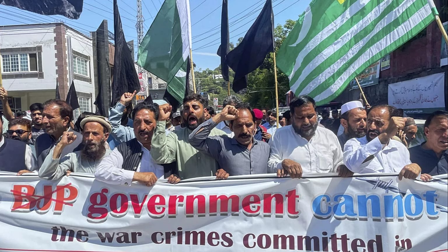  تظاهرة في مظفر آباد، تنديدًا بقرار الهند تعليق معاهدة تقاسم المياه، الجمعة 25 أبريل 2025.