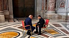Дональд Трамп и Владимир Зеленский, Ватикан, 26 апреля 2025