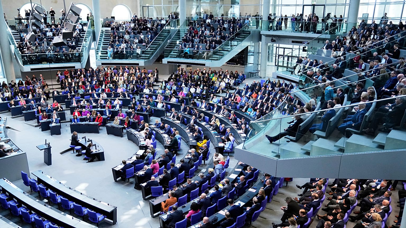 Lawmakers attend the constituent session of the newly elected Bundestag in Berlin, 25 March, 2025