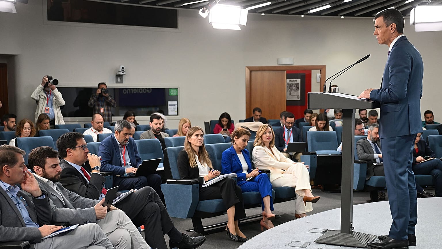 Sánchez, durante su comparecencia antes de la reunión.