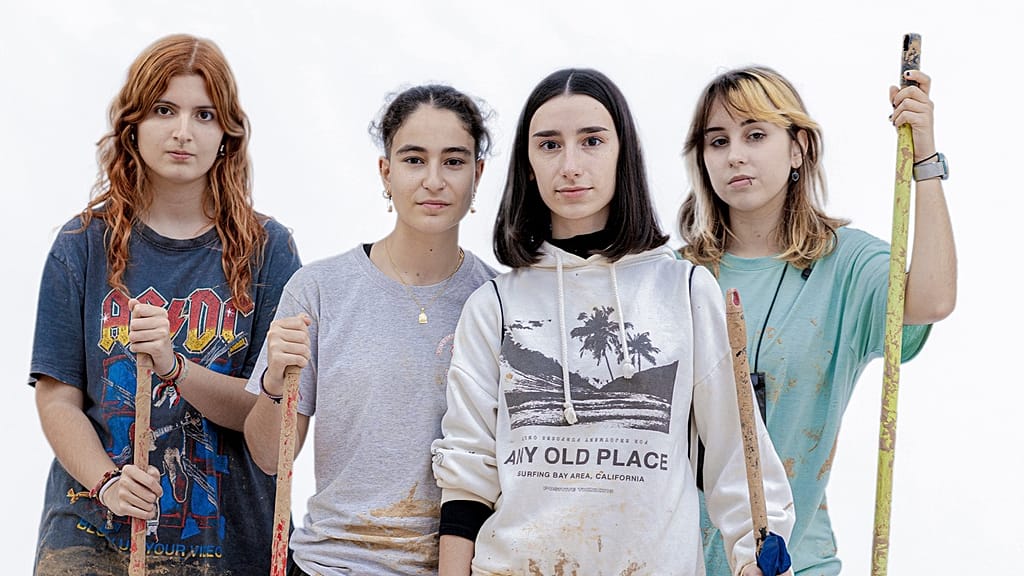 A portrait from the series 'Mud Angels' by Raúl Belinchón