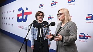 L-R Jessika ROSWALL (European commissioner for Environment) and Paulina HENNIG-KLOSKA (Minister for Climate and Environment, Poland)