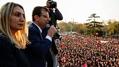 İstanbul Büyükşehir Belediye Başkanı Ekrem İmamoğlu ve eşi Dilek İmamoğlu, İstanbul, 17 Nisan 2019.