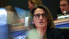 Avrupa Komisyonu'nun rekabetten sorumlu üyesi Teresa Ribera
