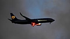 Αεροπλάνο της Ryanair προσεγγίζει για προσγείωση στη Λισαβόνα, 28 Σεπτεμβρίου 2022. 