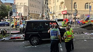 Police : un « tragique accident de la route », aucune preuve d'un attentat