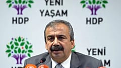 Halkların Özgürlük ve Demokrasi Partisi (DEM Parti) İmralı Heyeti üyesi ve Türkiye Büyük Millet Meclisi (TBMM) Başkanvekili Sırrı Süreyya Önder.