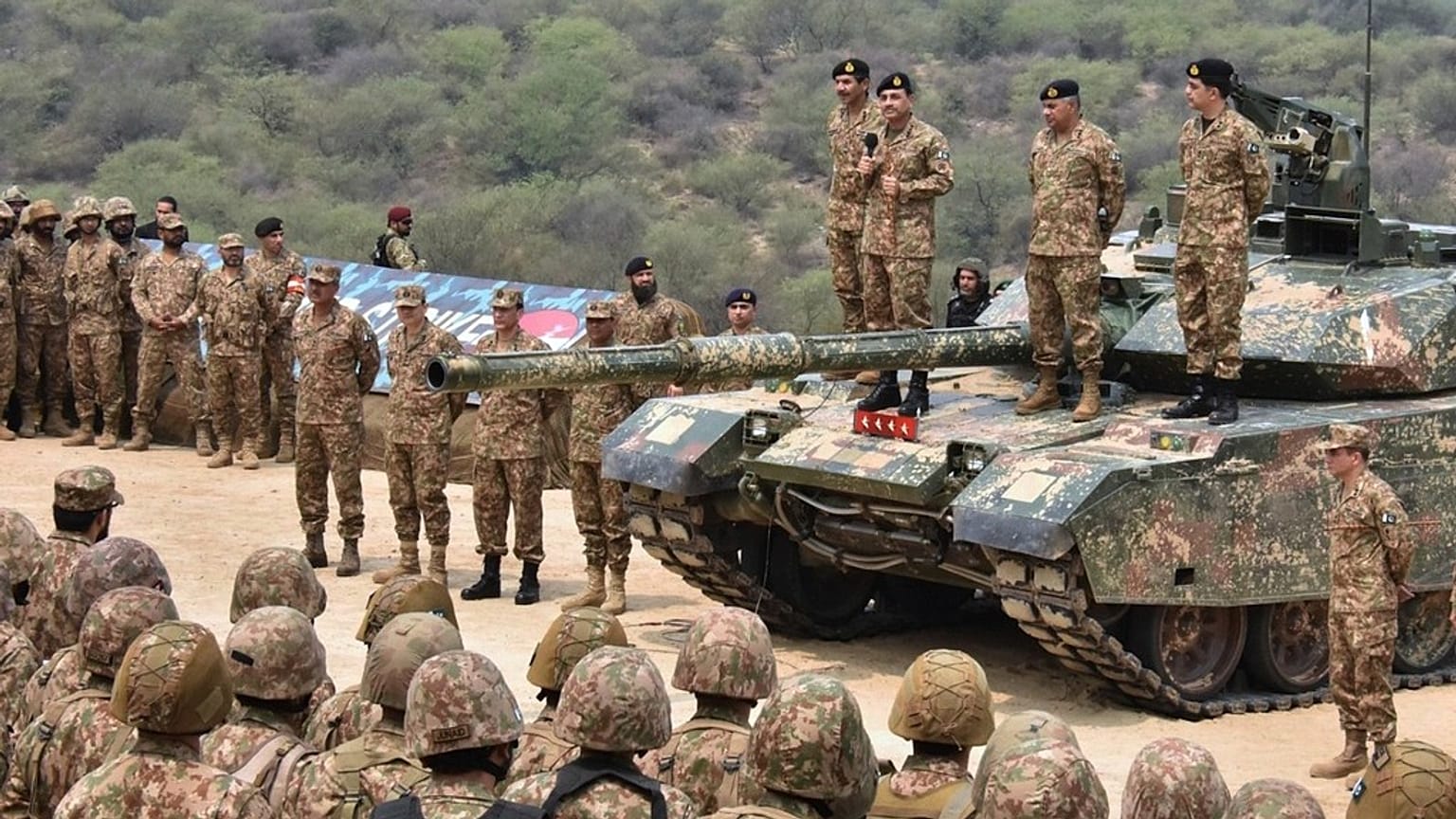 Exercice militaire au Pakistan, le 1er mai 2025.