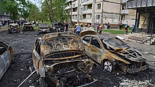 Kiégett autók Kijevben