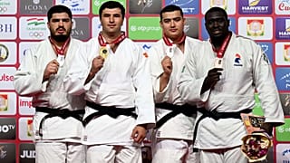+100 кг: Рахимов подарил публике самую красивую победу