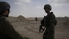 Izraeli katonák az egyiptomi határ közelében, a Gázai övezetben