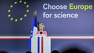 Η Ursula von der Leyen στη Σορβόννη.