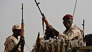 Sudanese soldiers from the Rapid Support Forces unit secure the area in East Nile province, 22 June, 2019