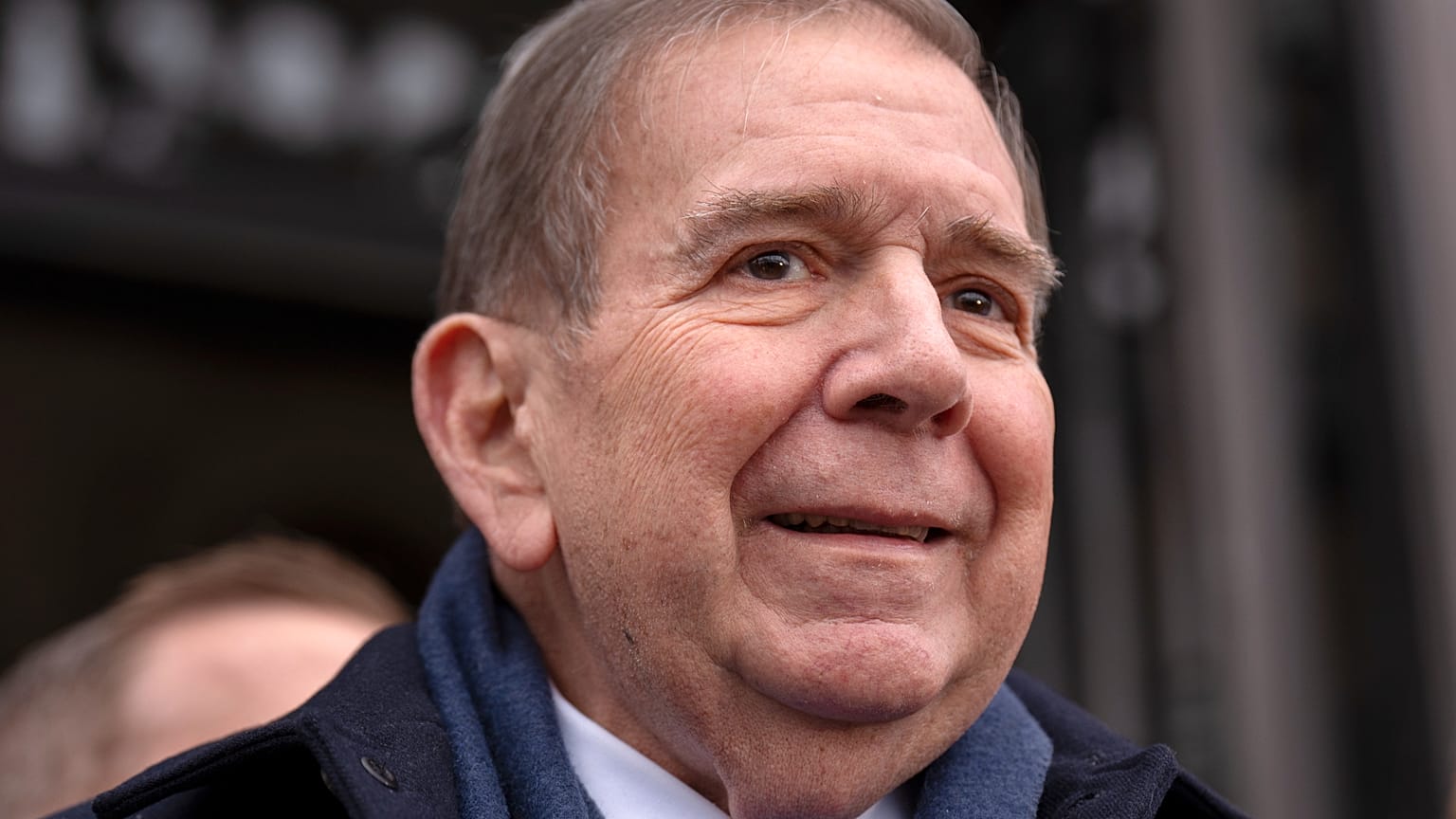 Edmundo González se dirige a un grupo de simpatizantes el lunes 6 de enero de 2025 en Washington.