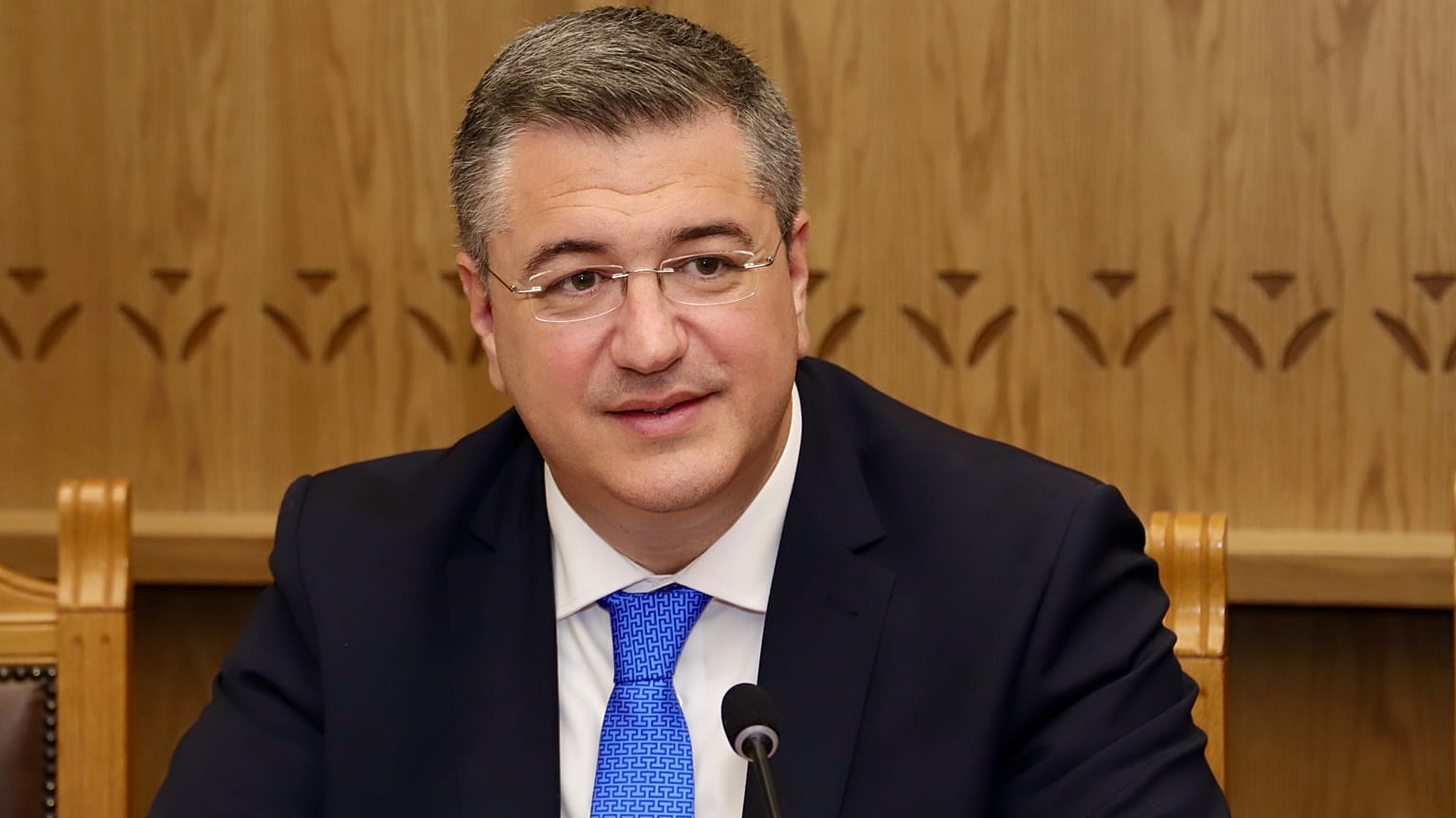 Ο Ευρωπαίος Επίτροπος αρμόδιος για θέματα Βιώσιμων Μεταφορών και Τουρισμού, Απόστολος Τζιτζικώστας κατά την επίσκεψή του στην Περιφέρεια Κρήτης