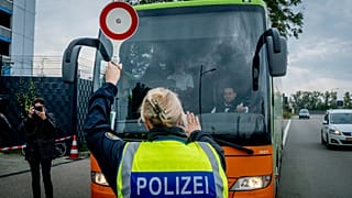 A határellenőrzés csütörtöktől szigorodik. 