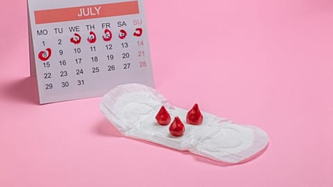Researchers linked a healthy diet to a later appearance of menstruation, according to a study