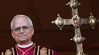 Kardinal Robert Francis Prevost ist neuer Papst Leo XIV.