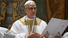 Papa 14. Leo'nun Sistine Şapeli'ndeki ilk ayini, 9 Mayıs 2025