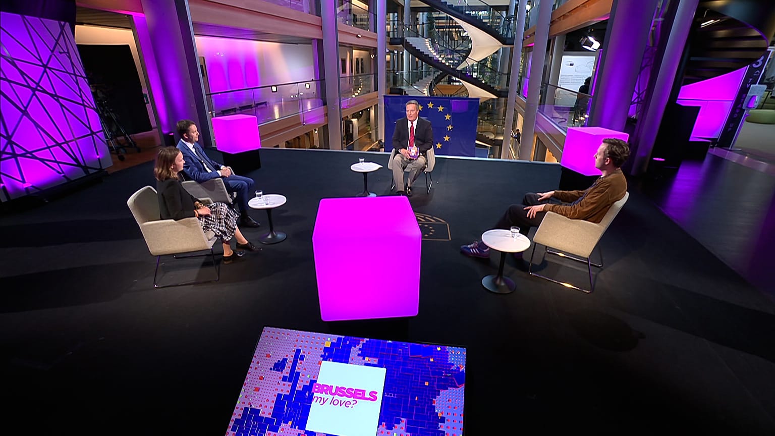 Stefan Grobe with MEPs Anna Stürgkh, Siegfried Mureșan and Damien Boeselager in Strasbourg