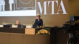Karikó Katalin a Magyar Tudományos Akadémián 2025. május 9-én