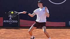 Jannik Sinner durante l'allenamento con Lorenzo Sonego al torneo di tennis Open d'Italia a Roma (6 maggio 2025)