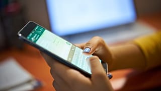 El icono circular de Meta AI no se puede desactivar en aplicaciones como WhatsApp y Messenger.