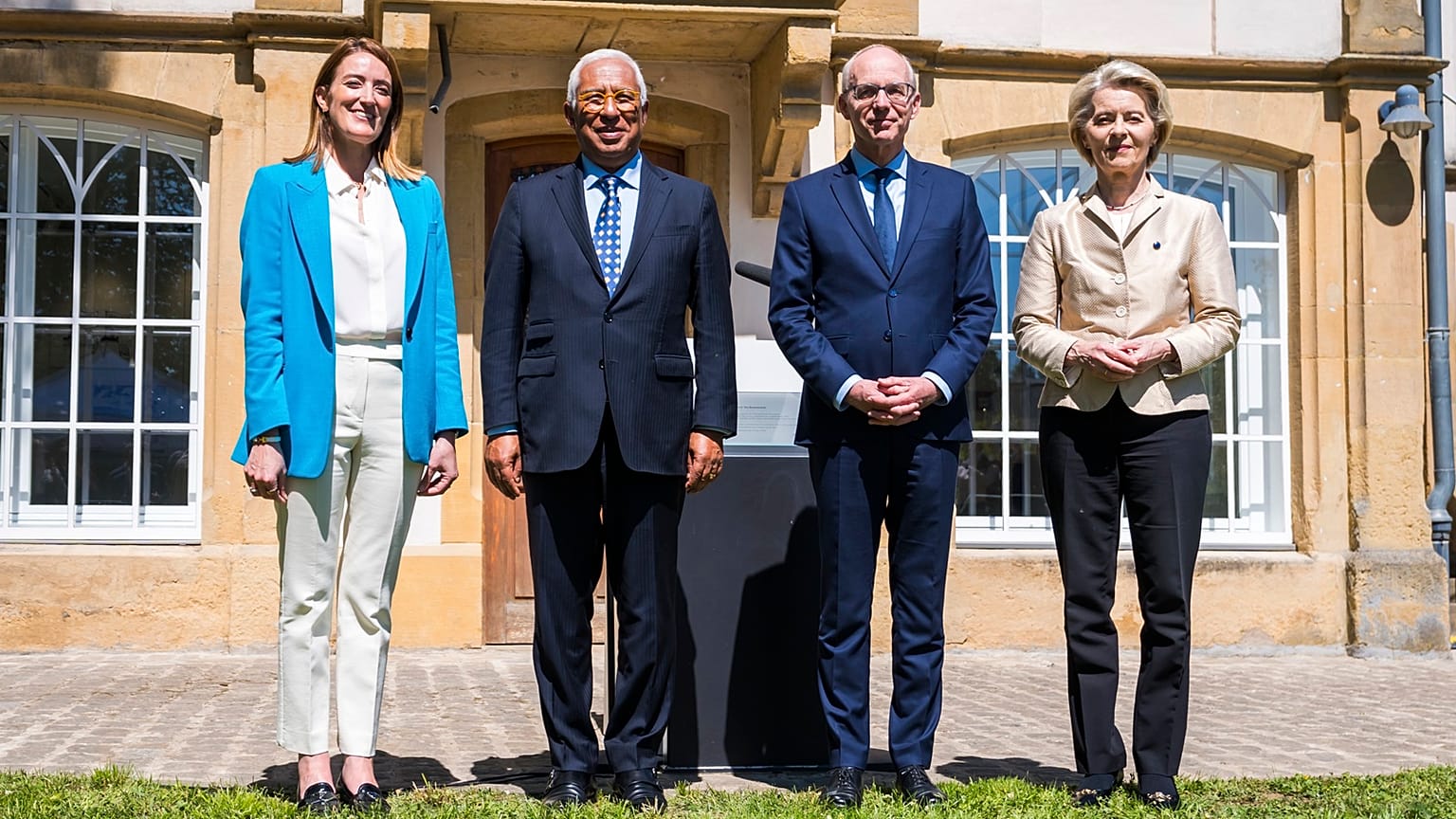 Von links nach rechts: Roberta Metsola, António Costa, Luc Frieden und Ursula von der Leyen in Luxemburg.