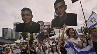 Photos de l'otage israélo-américain Edan Alexander.