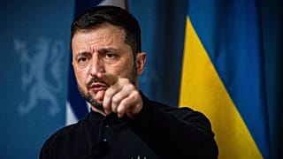 Der ukrainische Präsident Volodymyr Zelenskyy spricht während einer gemeinsamen Pressekonferenz mit Premierminister Jonas Gahr Store in Oslo, Norwegen, Donnerstag, 20. März 2025.