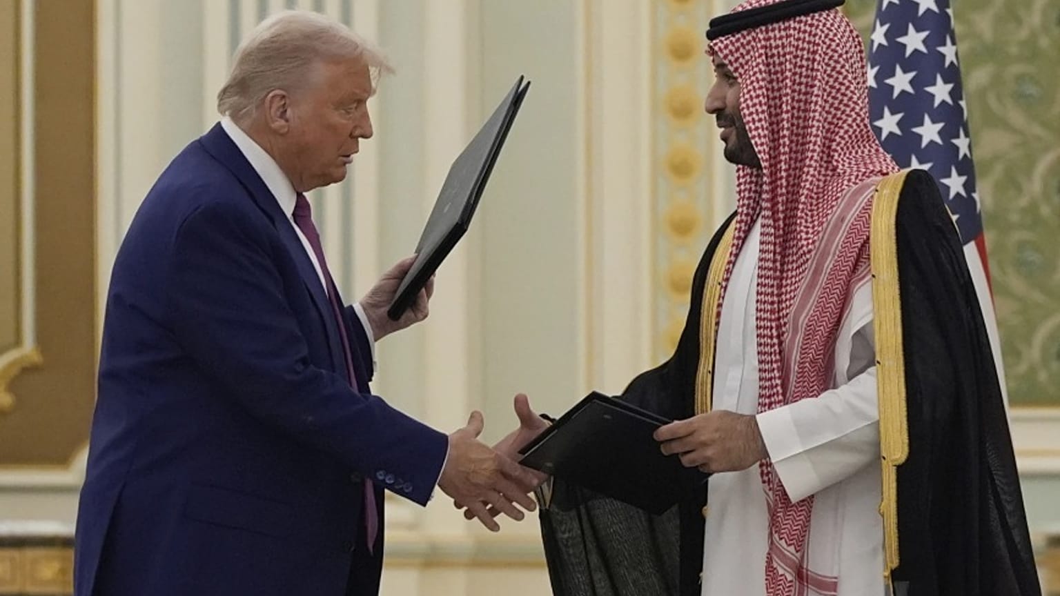 الرئيس الأميركي دونالد ترامب وولي العهد السعودي محمد بن سلمان