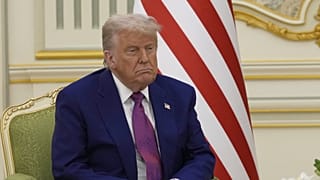 Az amerikai elnök a rijádi királyi palotában