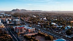  Botsvana'nın başkenti Gaborone'deki Merkezi İş Bölgesi'nin havadan bir görünümü, 1 Haziran 2020