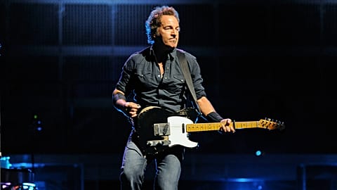 Bruce Springsteen slams Trump in powerful rant at UK tour kickoff in Manchester: “Raise your voices against authoritarianism” 