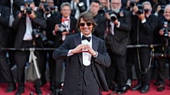 Tom Cruise posa a su llegada al estreno de la película 'Misión: Imposible - La Sentencia Final' en el 78º festival internacional de cine, Cannes, Francia, 14 de mayo de 2025