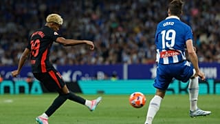 Barcelona'dan Lamine Yamal'ın Espanyol ağlarına gönderdiği şut, 15 Mayıs 2025
