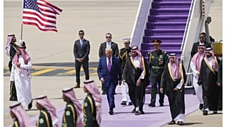 الرئيس الأمريكي دونالد ترامب مع ولي العهد السعودي محمد بن سلمان.