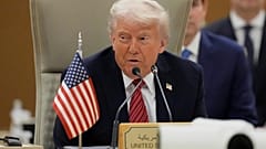Başkan Donald Trump 14 Mayıs 2025, Çarşamba günü Suudi Arabistan'ın başkenti Riyad'da düzenlenen Körfez İşbirliği Konseyi (KİK) Zirvesi sırasında konuştu. 