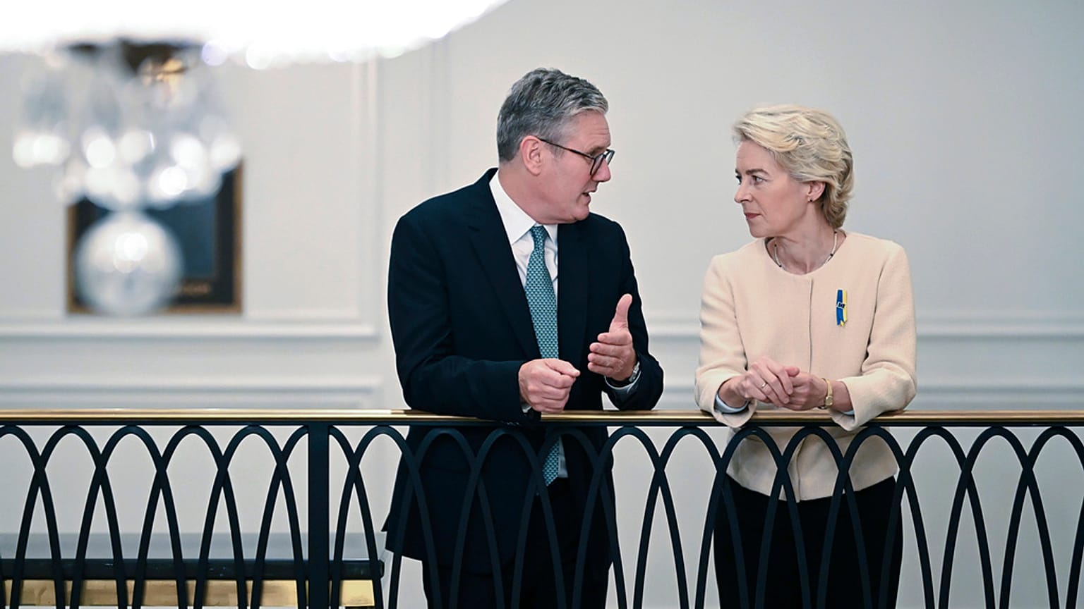 O Primeiro-Ministro do Reino Unido, Keir Starmer, e a Presidente da Comissão, Ursula von der Leyen