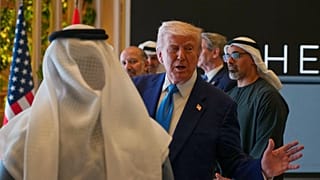 Donald Trump nos Emirados Árabes Unidos