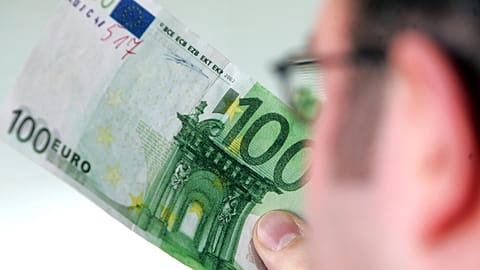 Annual net earnings widely vary across Europe.