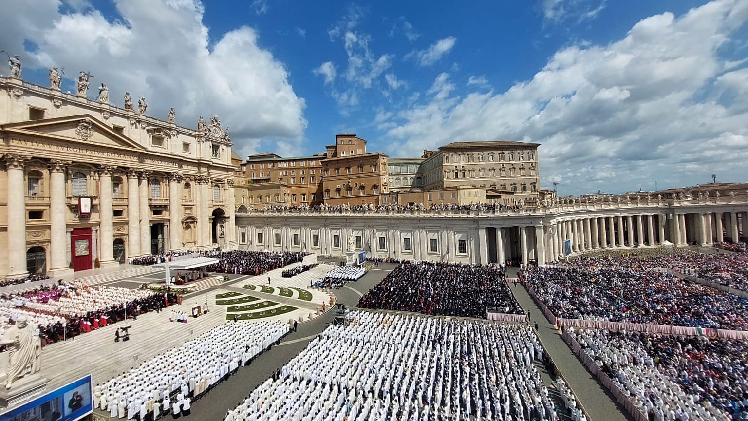 Intronizzazione di Papa Leone XIV