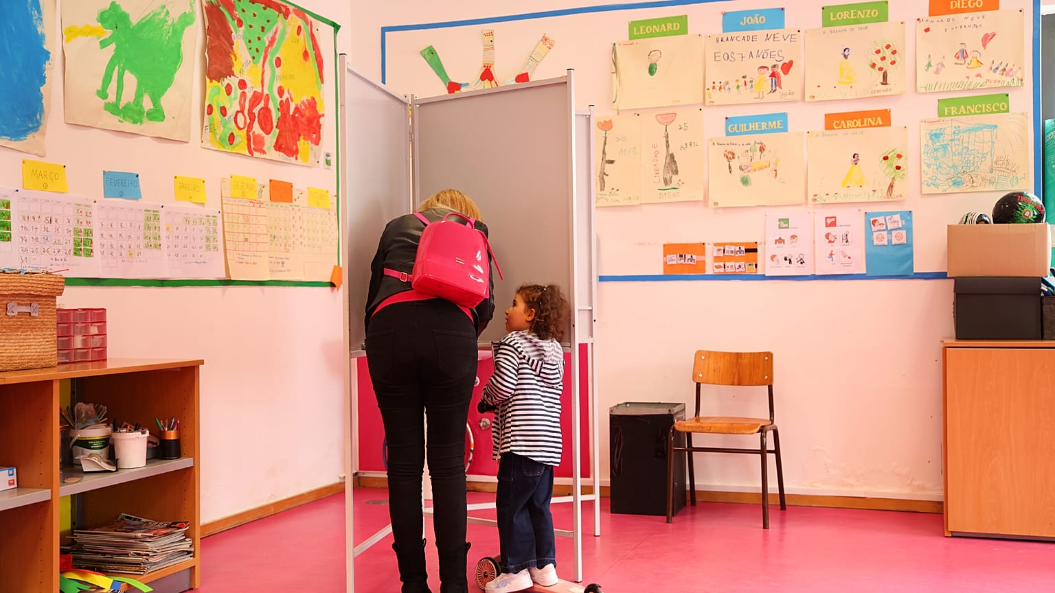 Legislativas: líderes partidários pedem participação nas urnas 