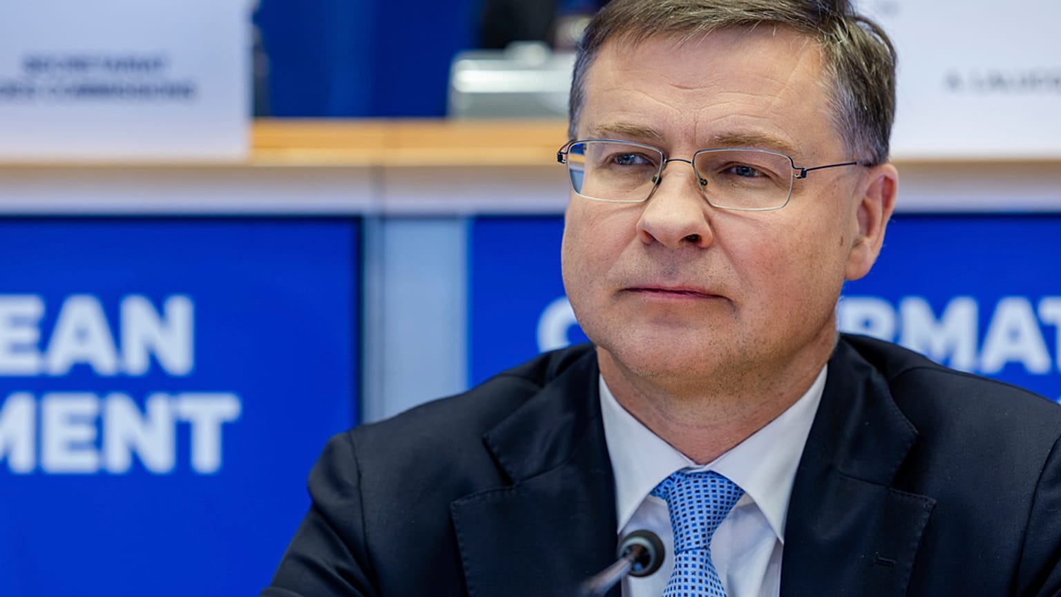 Il commissario europeo all'Economia, Valdis Dombrovskis