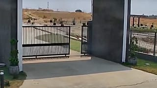 Güvenlik kamerasının yakaladığı görüntülerden bir kare.