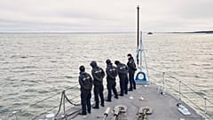 Un navire de la marine estonienne navigue en mer Baltique le jeudi 9 janvier 2025, dans le cadre de l'intensification des patrouilles de l'OTAN